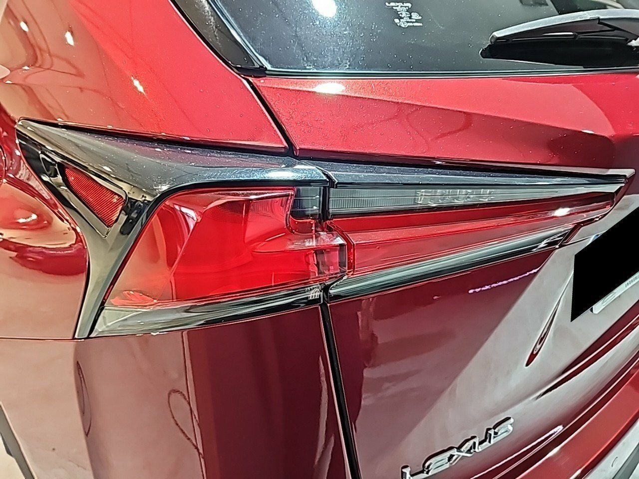 Foto Lexus NX 28