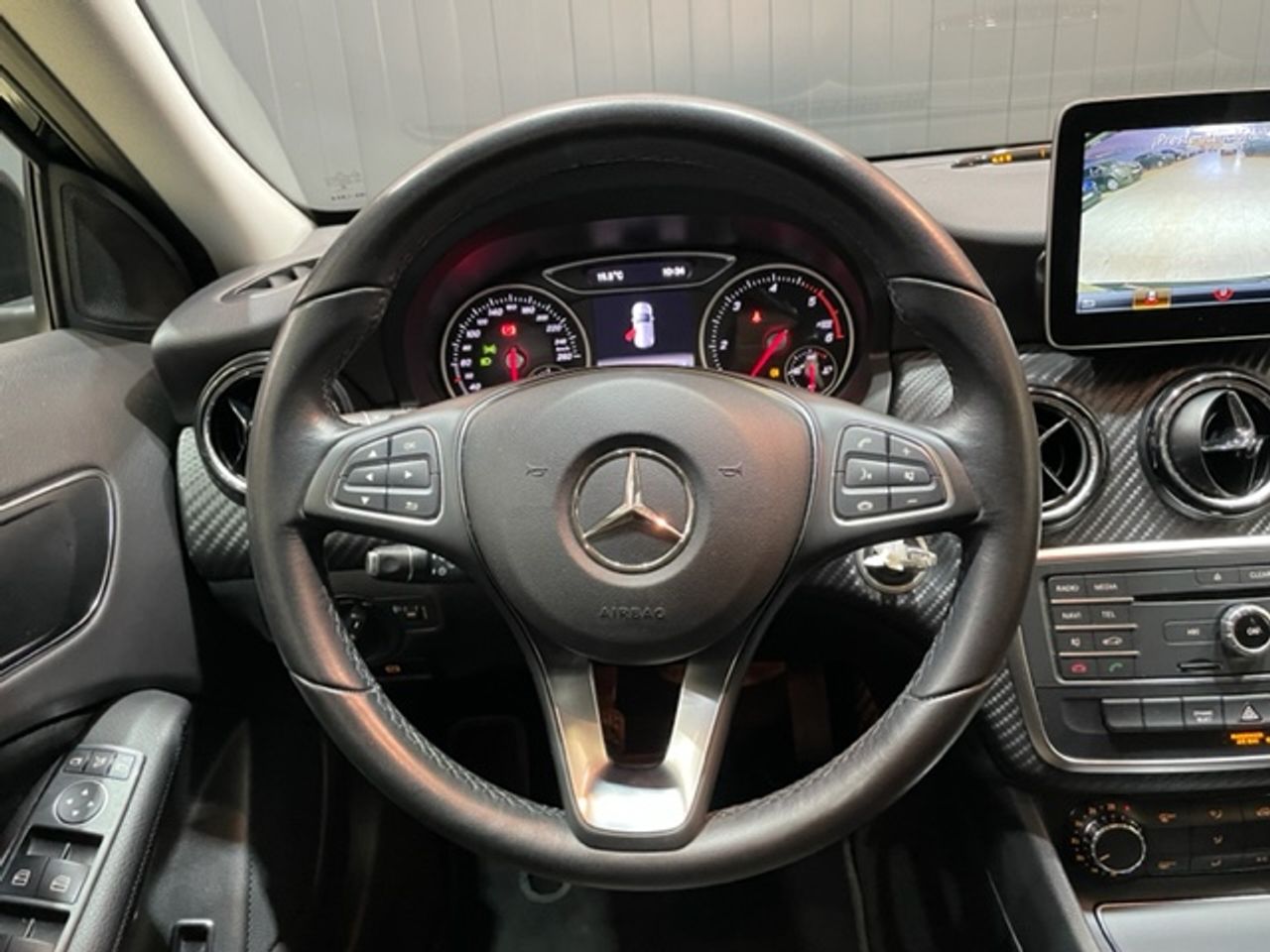 Foto Mercedes-Benz Clase GLA 19