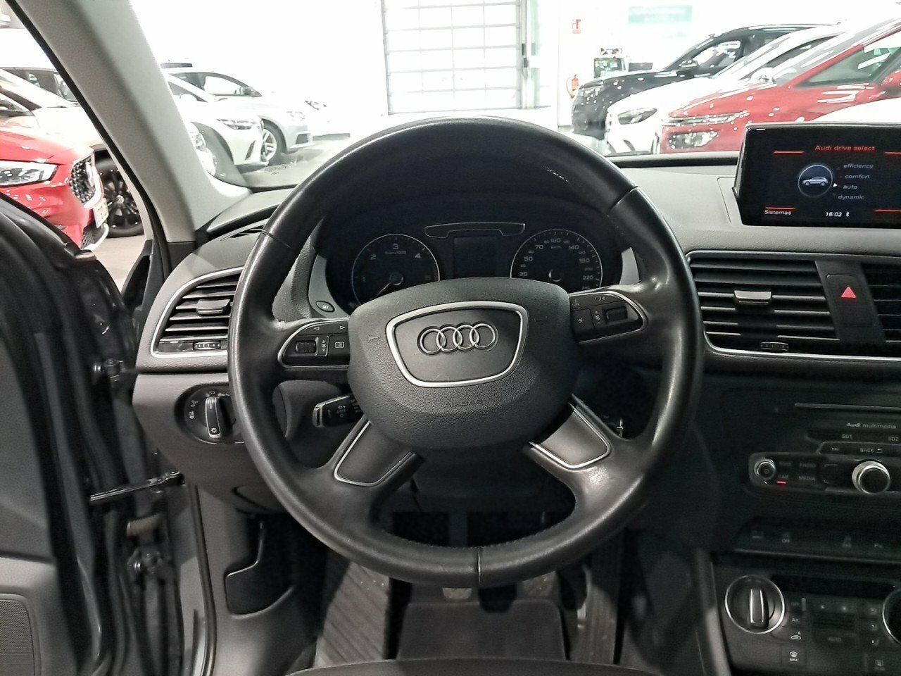 Foto Audi Q3 11