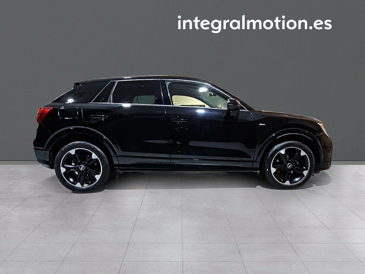 Foto Audi Q2 26