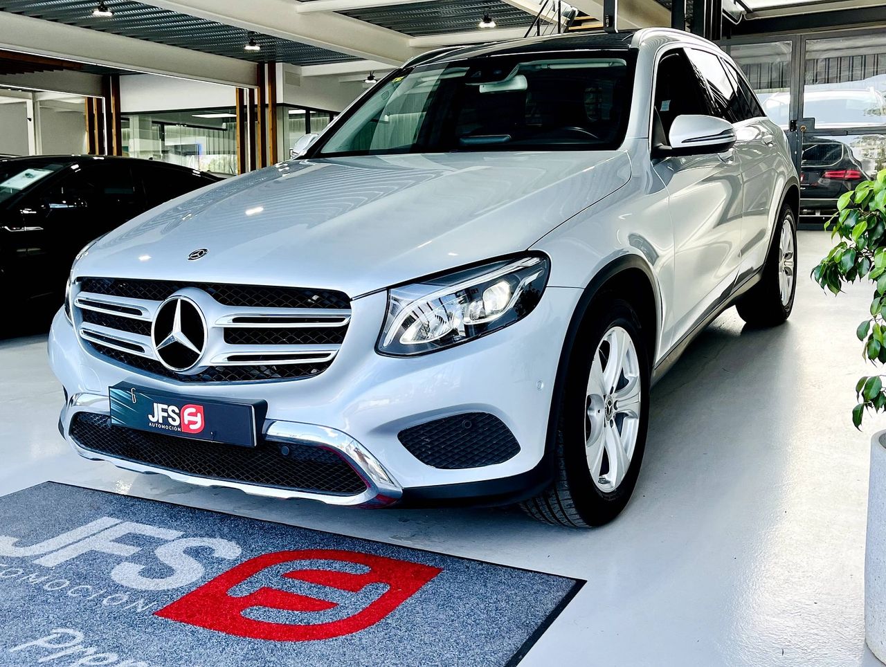 Foto Mercedes-Benz Clase GLC 2