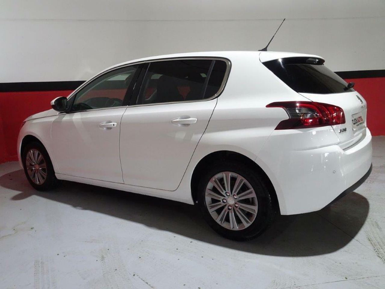 Foto Peugeot 308 8