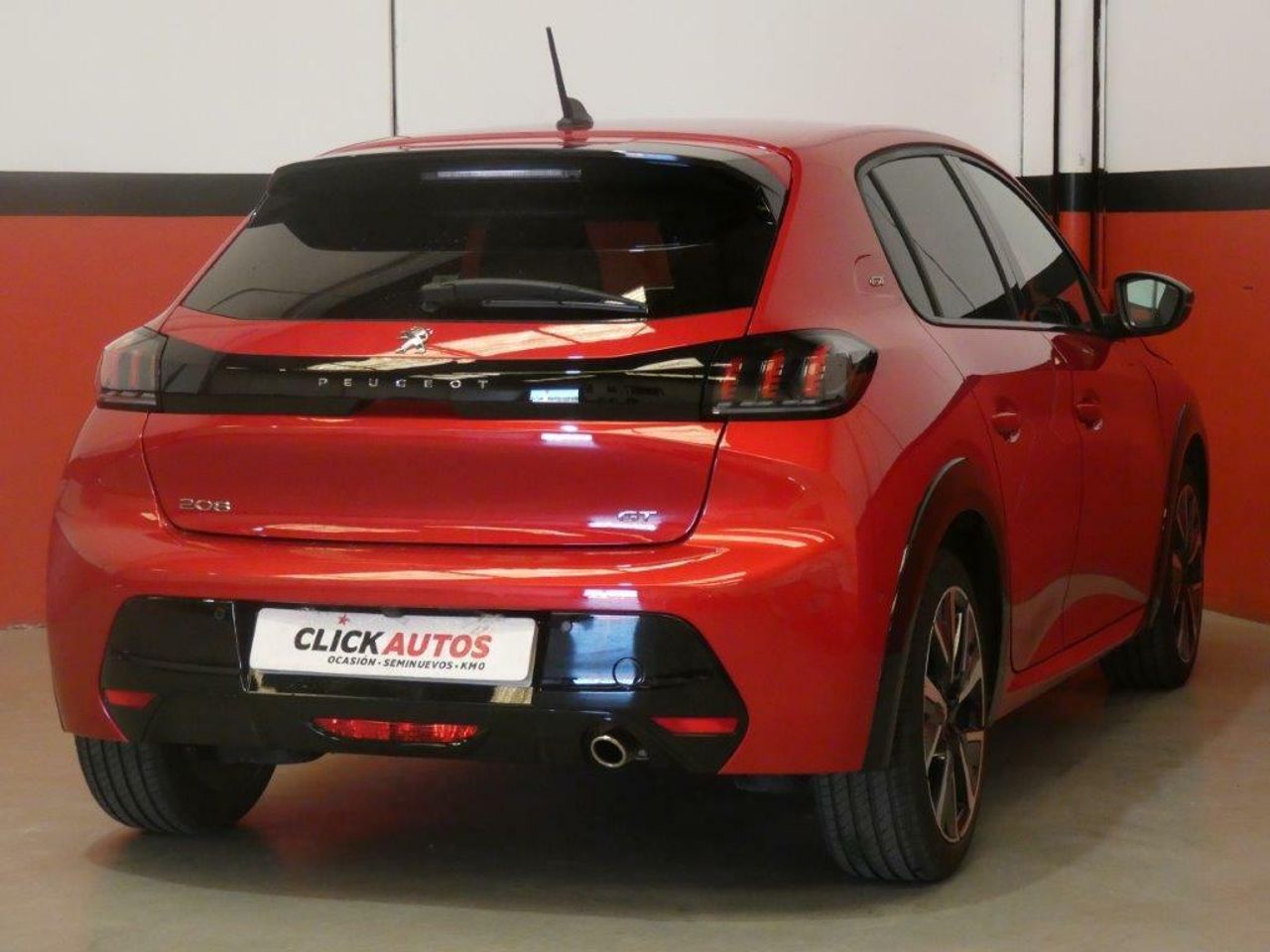 Foto Peugeot 208 5