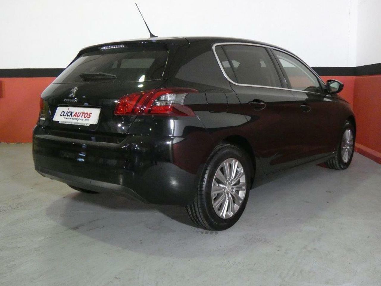 Foto Peugeot 308 5