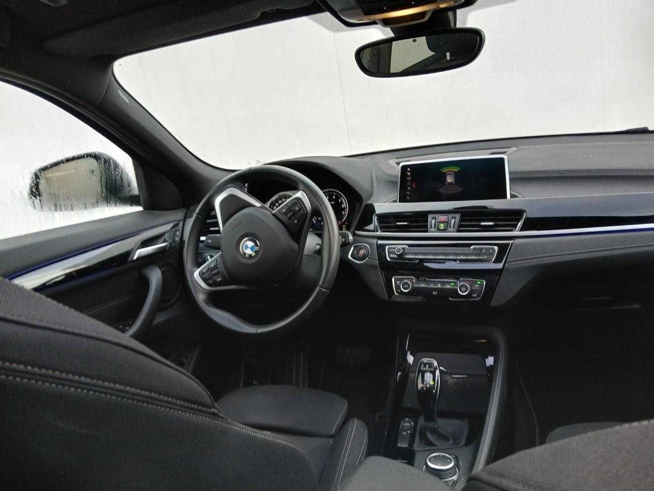 Foto BMW X2 4