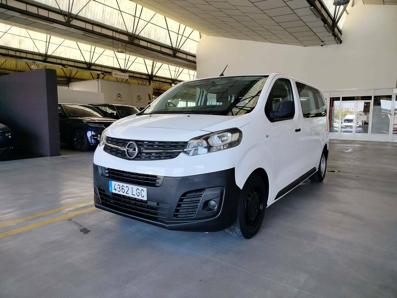 Foto Opel Vivaro 1