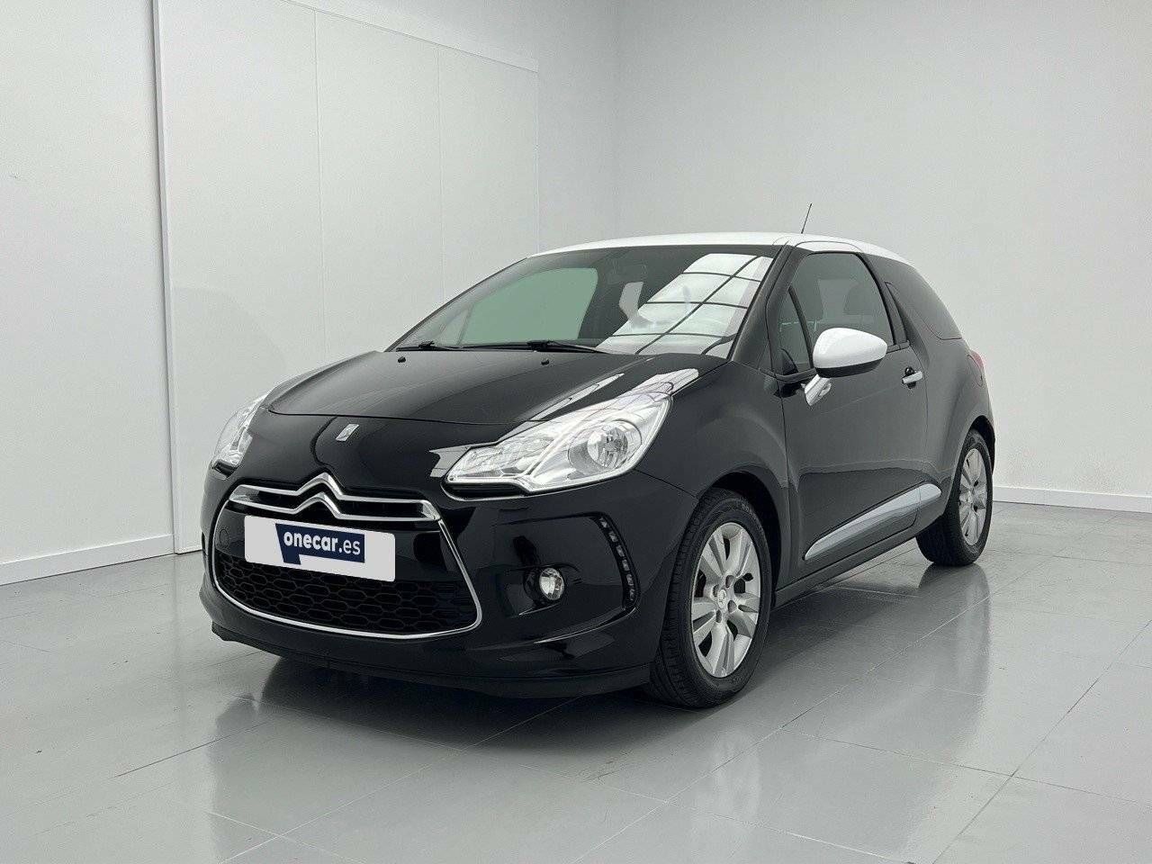 Foto DS Automobiles DS 3 1