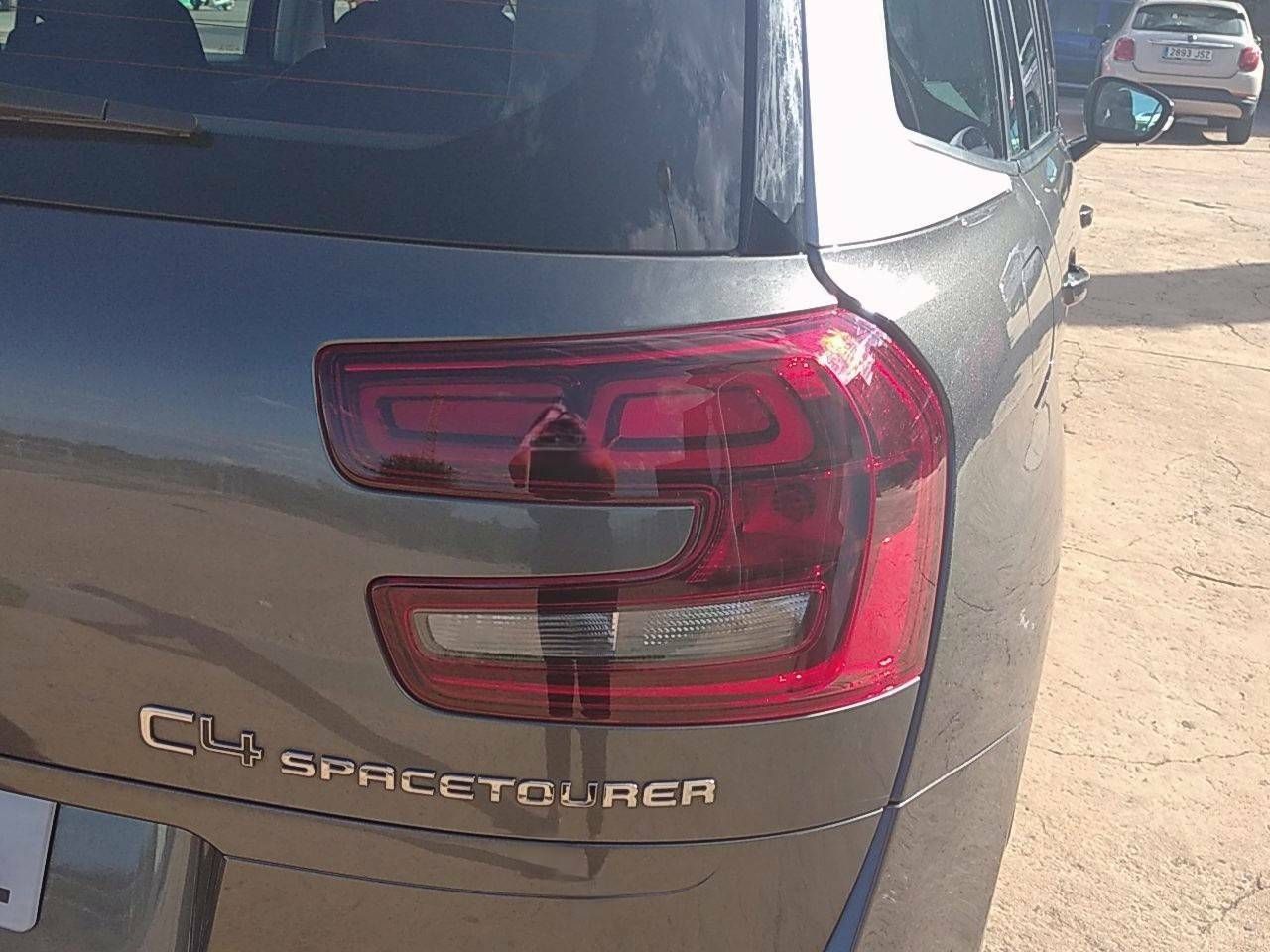 Foto Citroën Grand C4 SpaceTourer 17