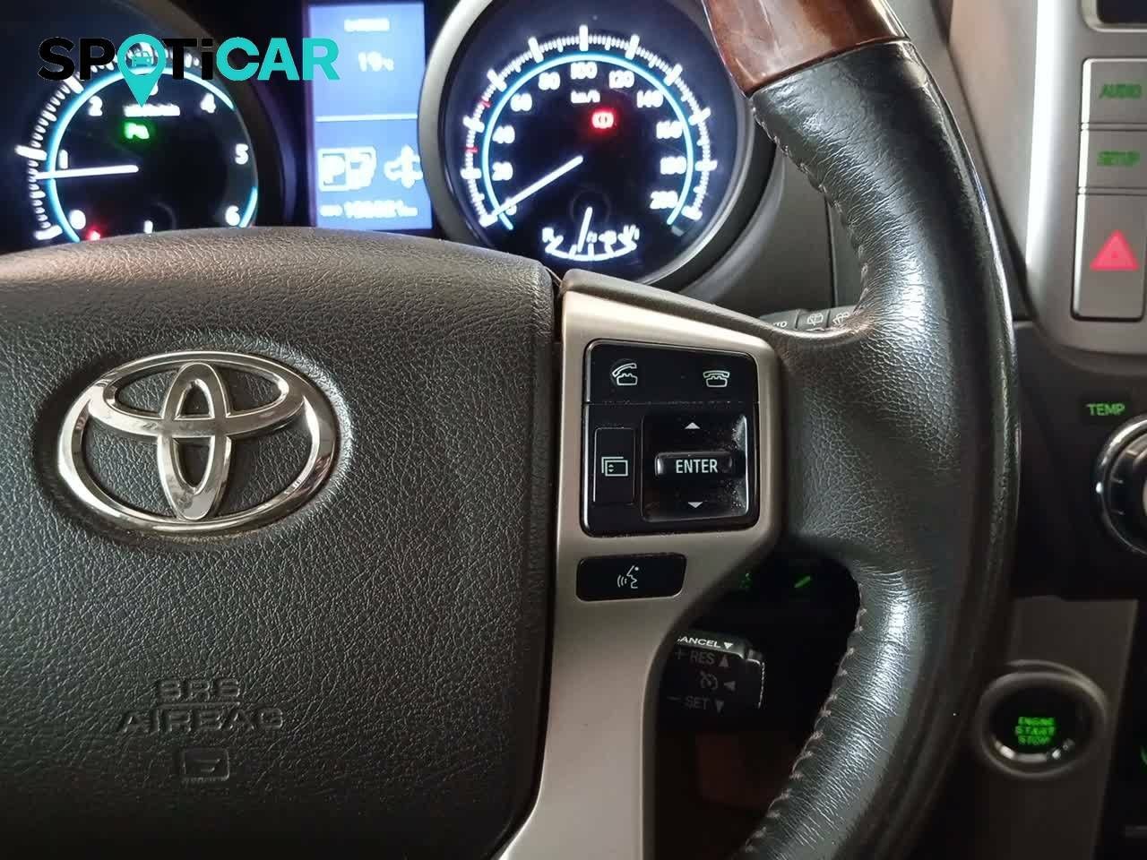 Foto Toyota Land Cruiser 24