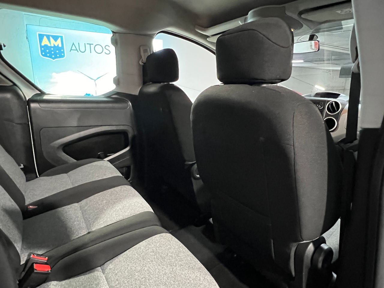 Foto Citroën Berlingo 14