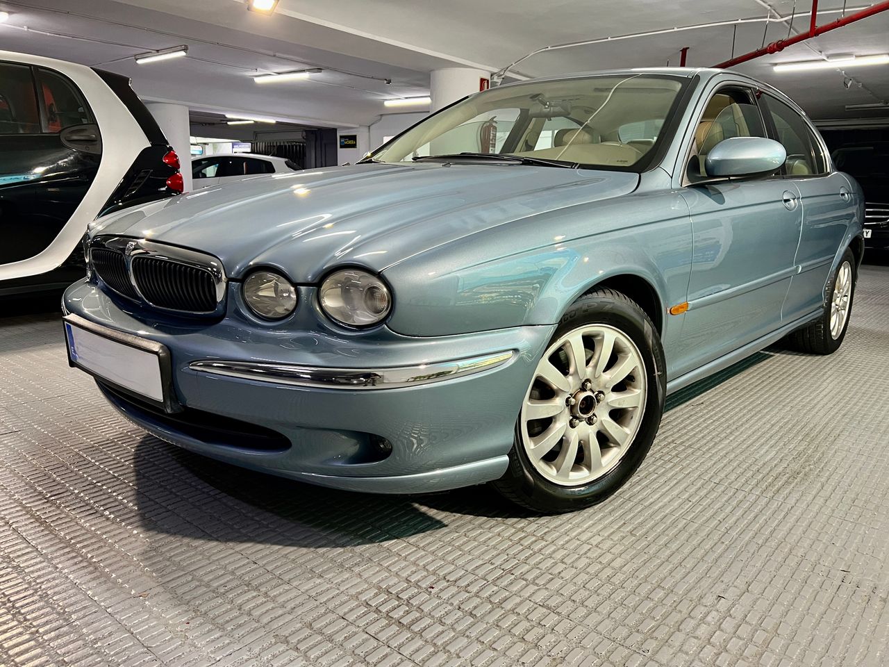 Foto Jaguar X-Type 38