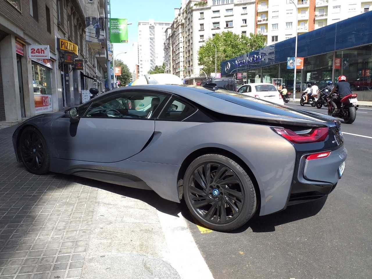 Foto BMW i8 5