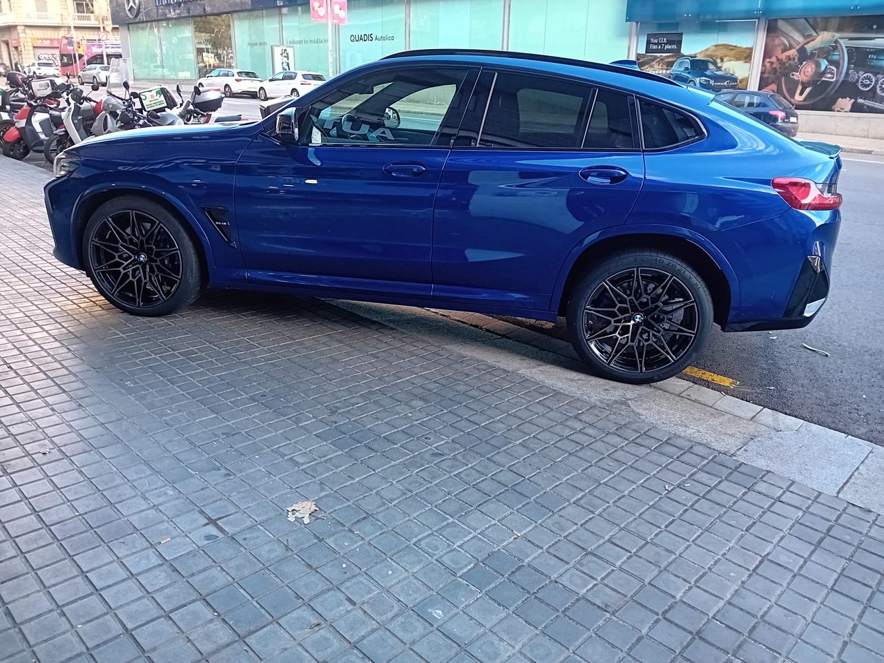 Foto BMW X4 6