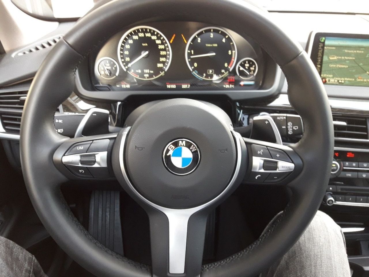 Foto BMW X5 6