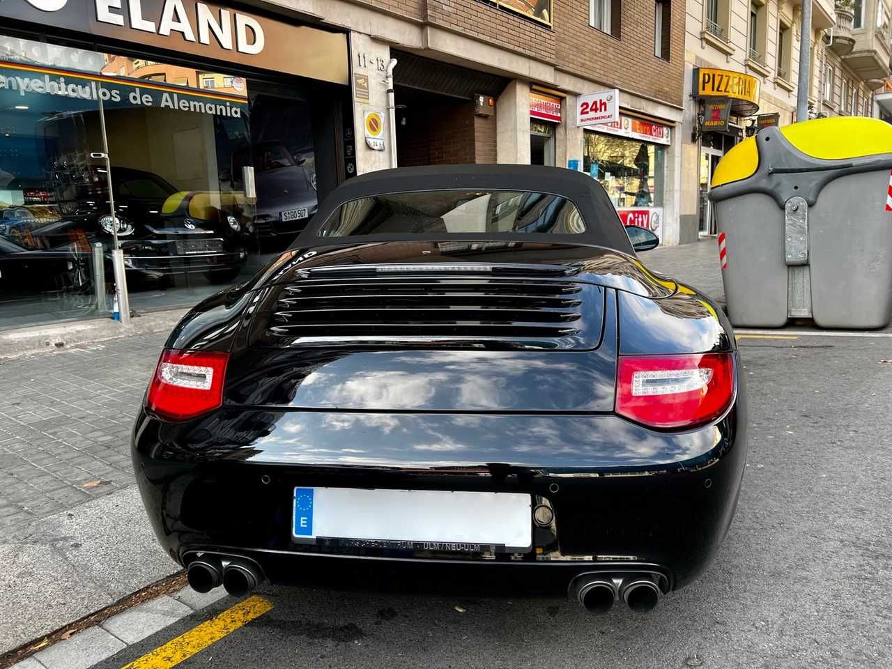 Foto Porsche 911 Carrera 4