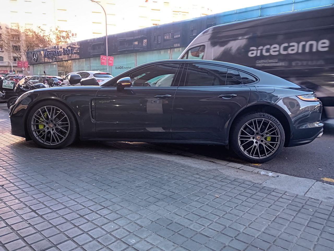 Foto Porsche Panamera 5