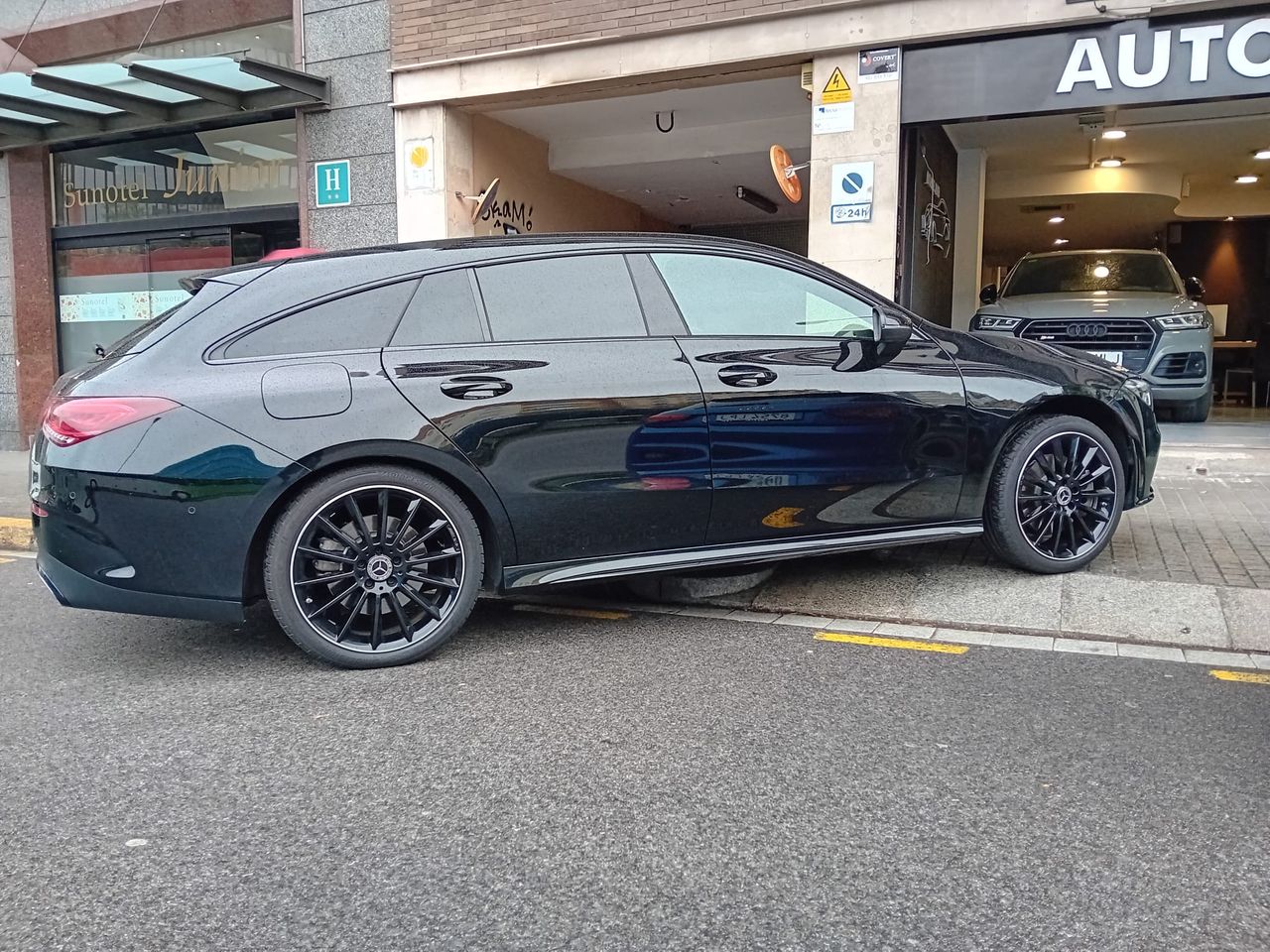 Foto Mercedes-Benz Clase CLA 4