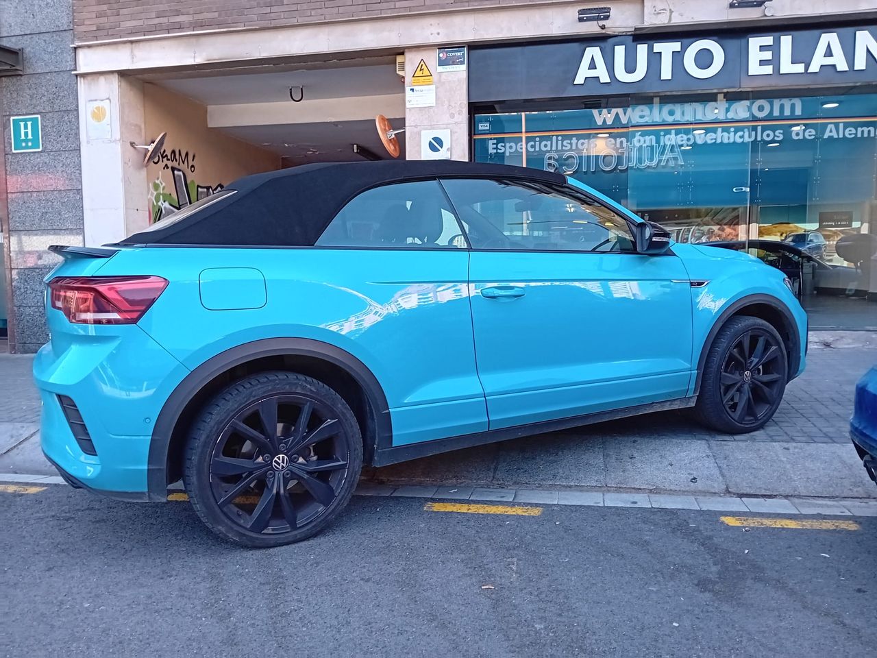 Foto Volkswagen T-Roc 4