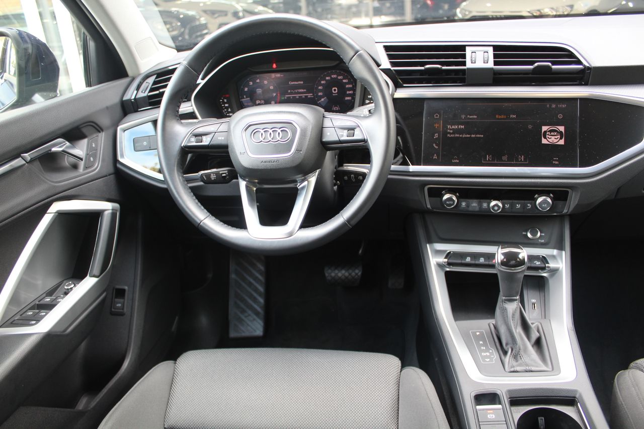 Foto Audi Q3 10