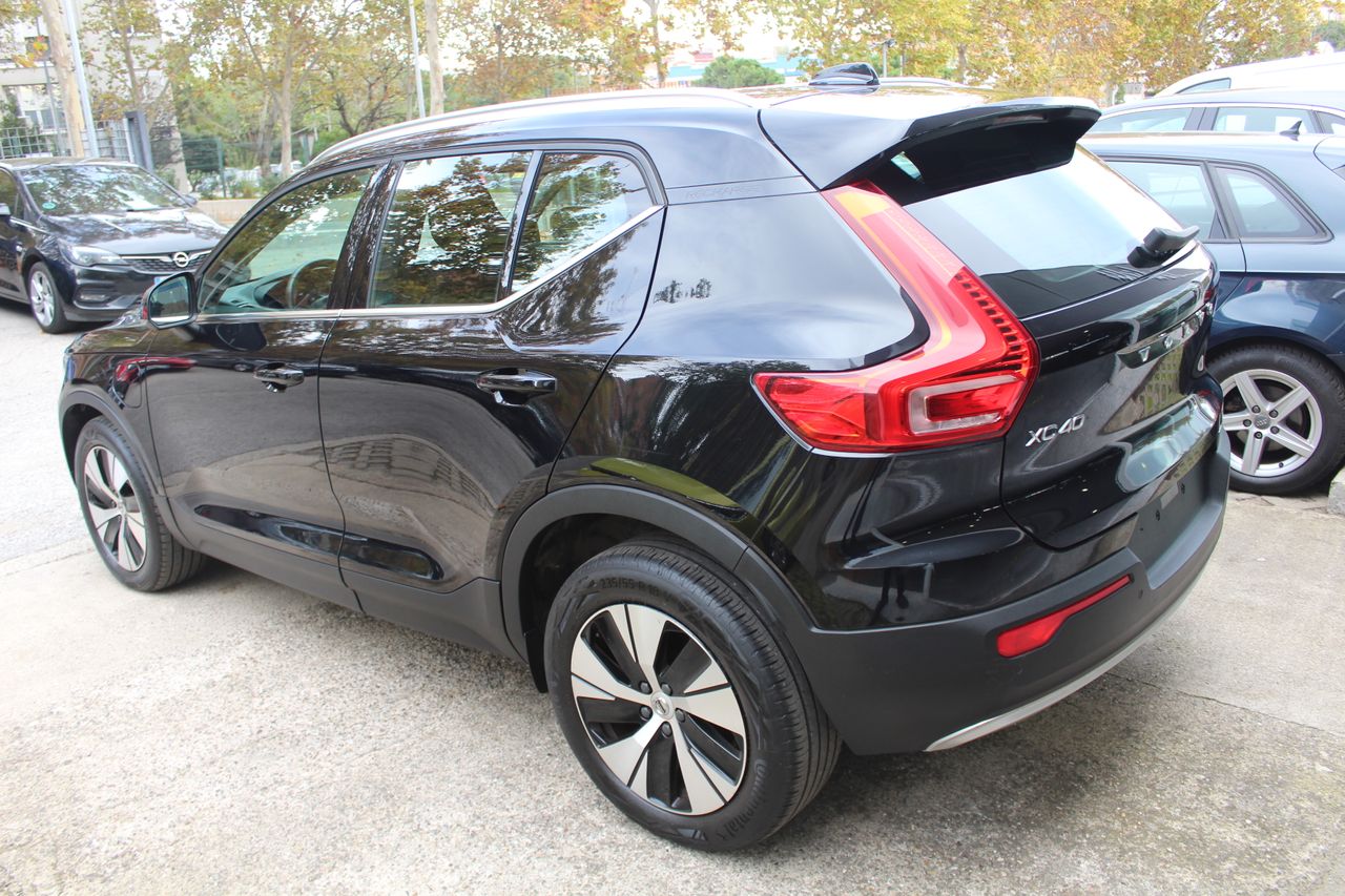 Foto Volvo XC40 4