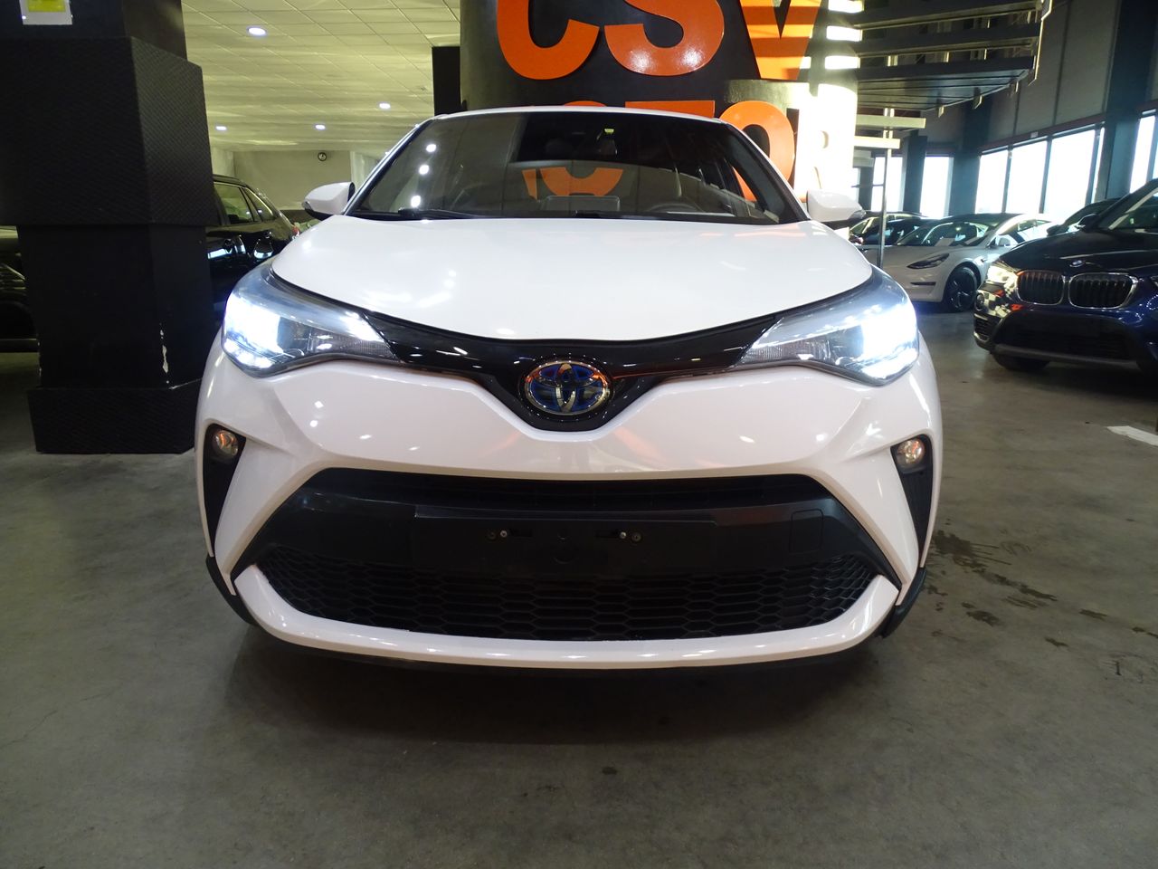 Foto Toyota C-HR 2