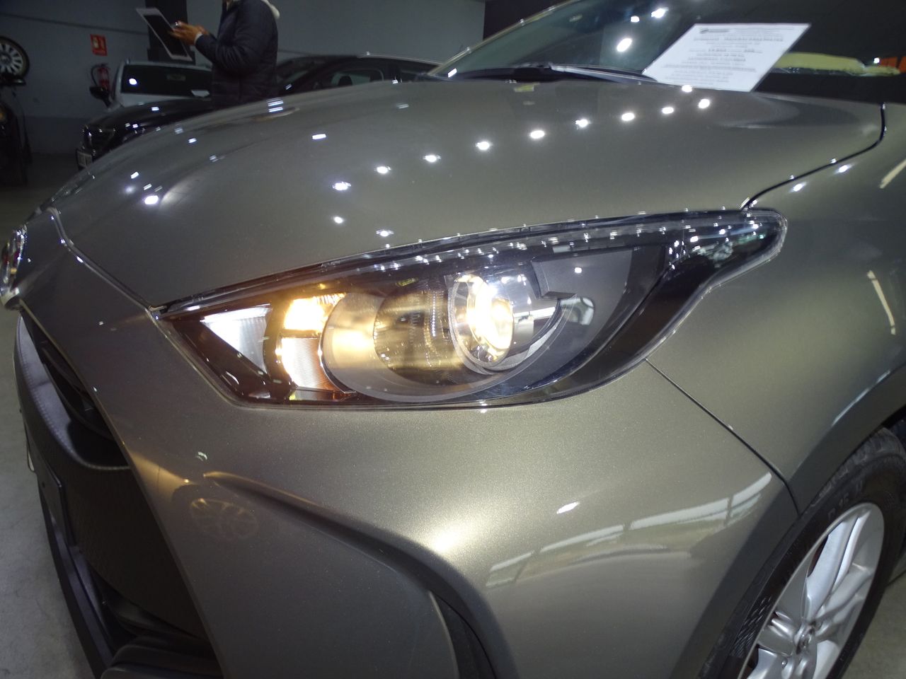 Foto Mazda Mazda2 19