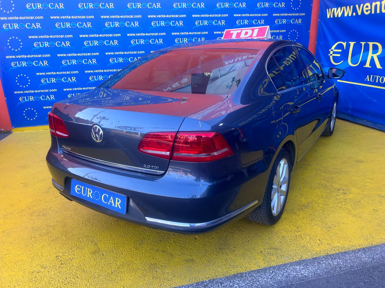 Foto Volkswagen Passat 23