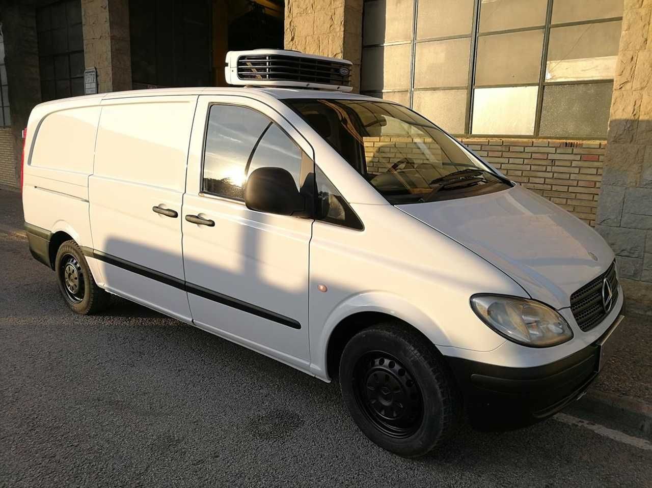 Foto Mercedes-Benz Vito 1