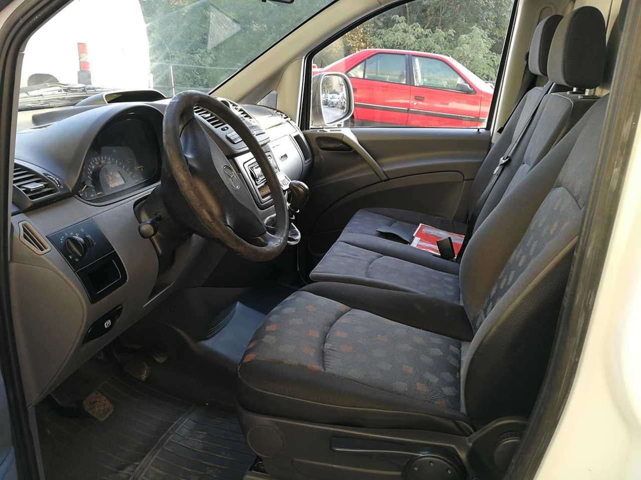 Foto Mercedes-Benz Vito 2