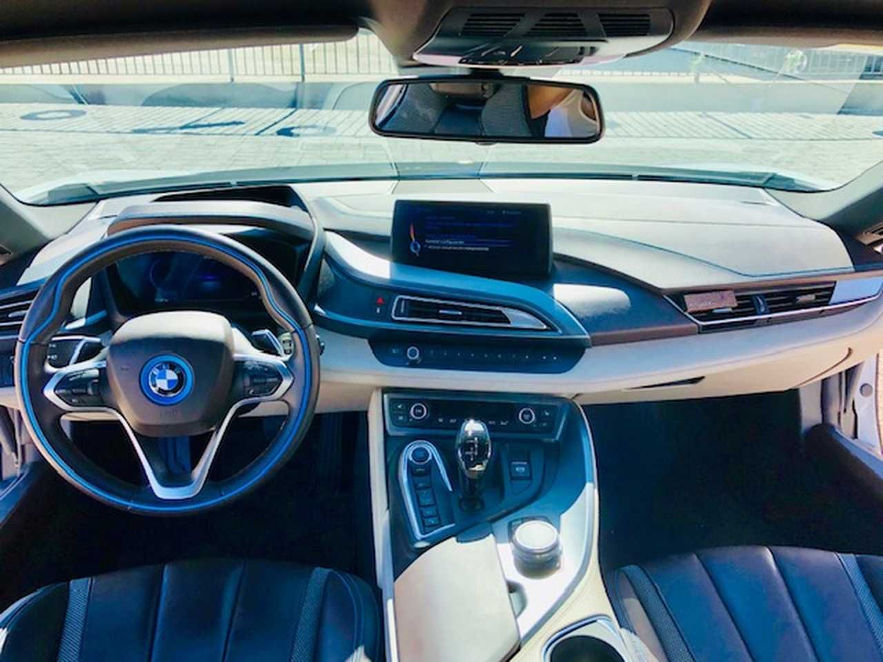 Foto BMW i8 17