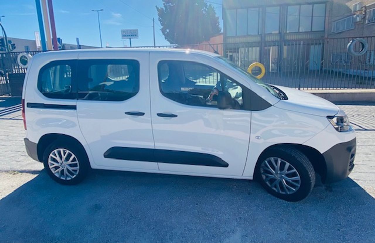 Foto Citroën Berlingo 30