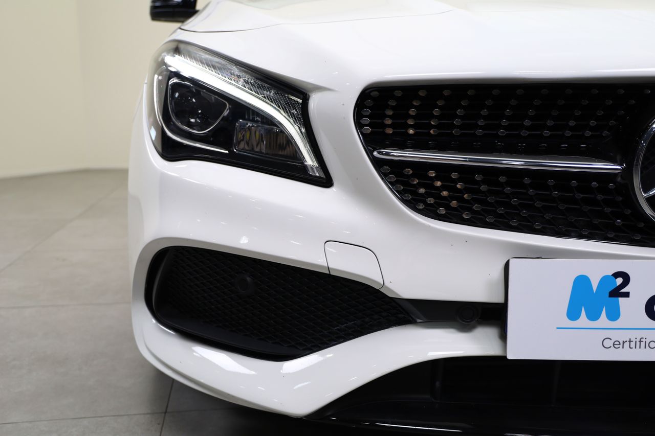 Foto Mercedes-Benz Clase CLA 22