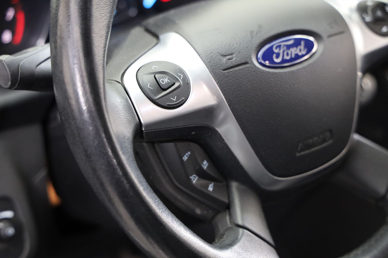 Foto Ford Kuga 20