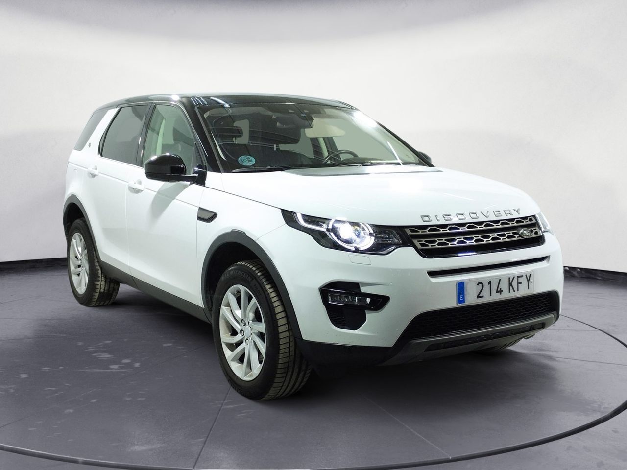 Foto Land-Rover Discovery Sport 16