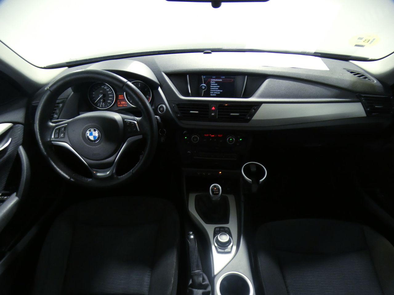 Foto BMW X1 6