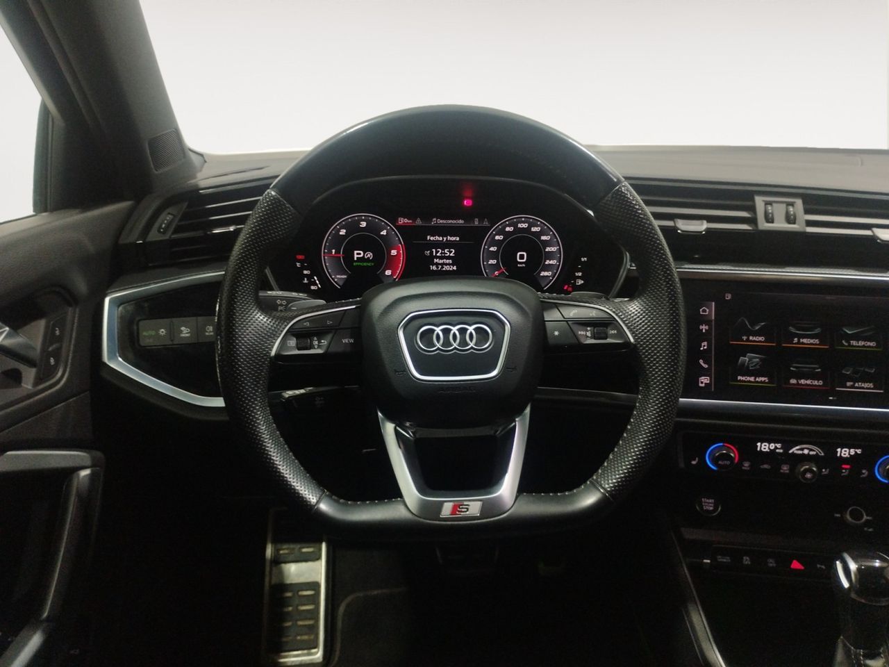 Foto Audi Q3 7