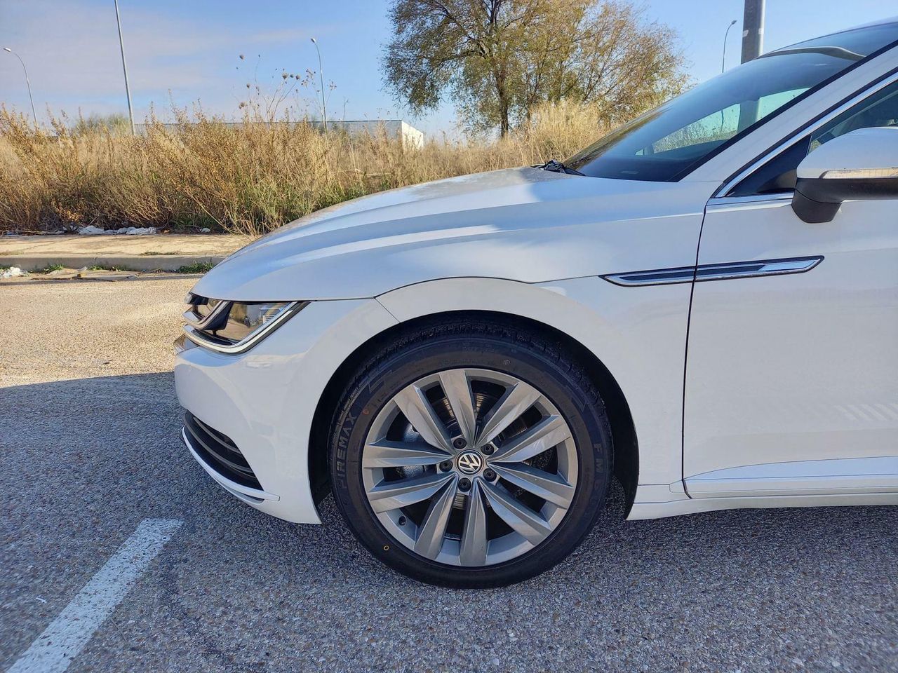 Foto Volkswagen Arteon 9