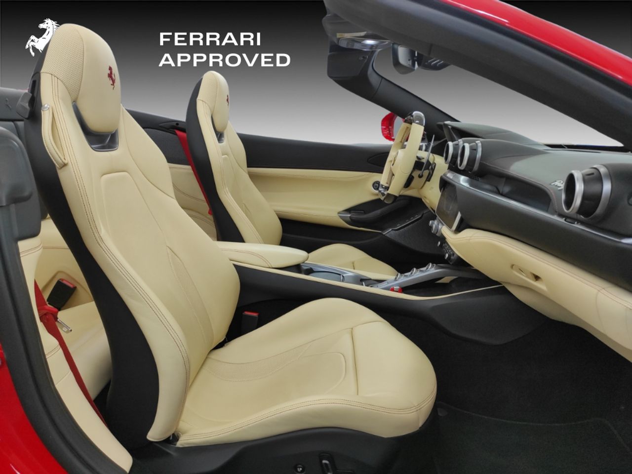 Foto Ferrari Portofino 13