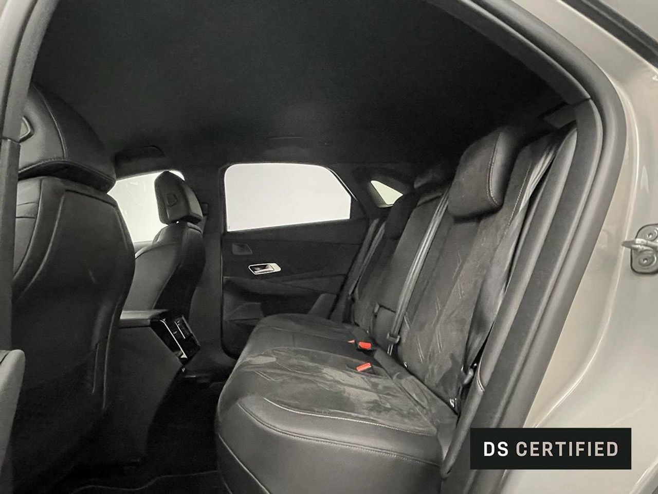 Foto DS Automobiles DS 7 Crossback 10