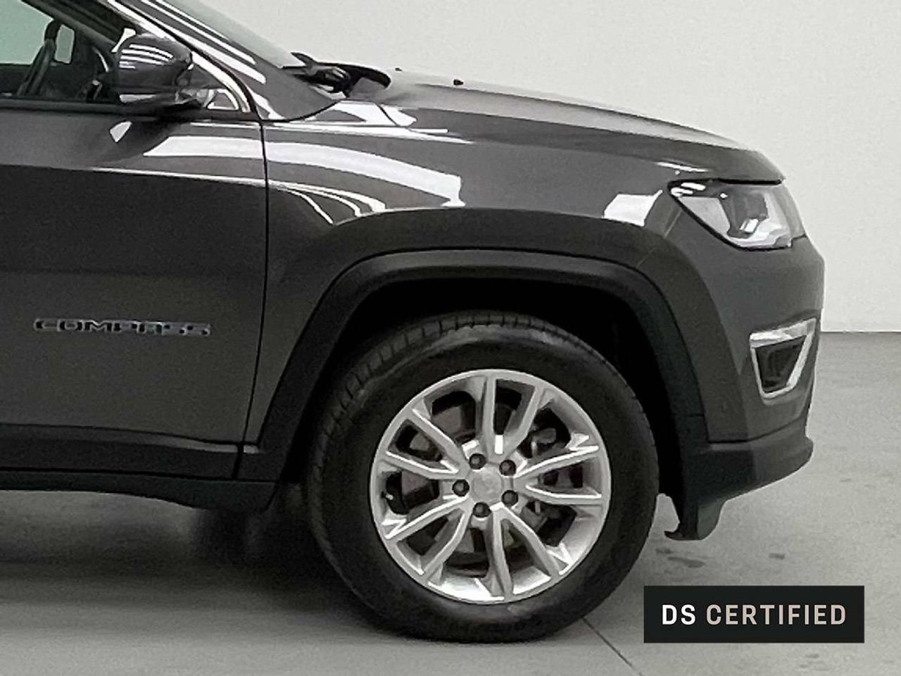 Foto Jeep Compass 12