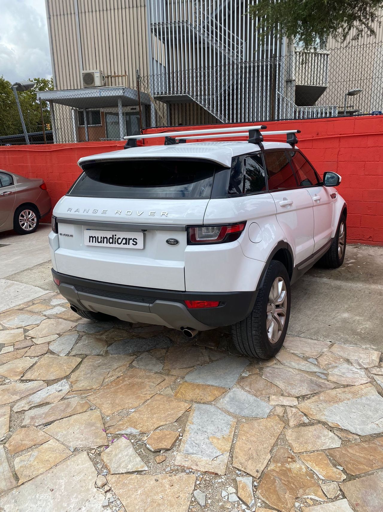 Foto Land-Rover Range Rover Evoque 15