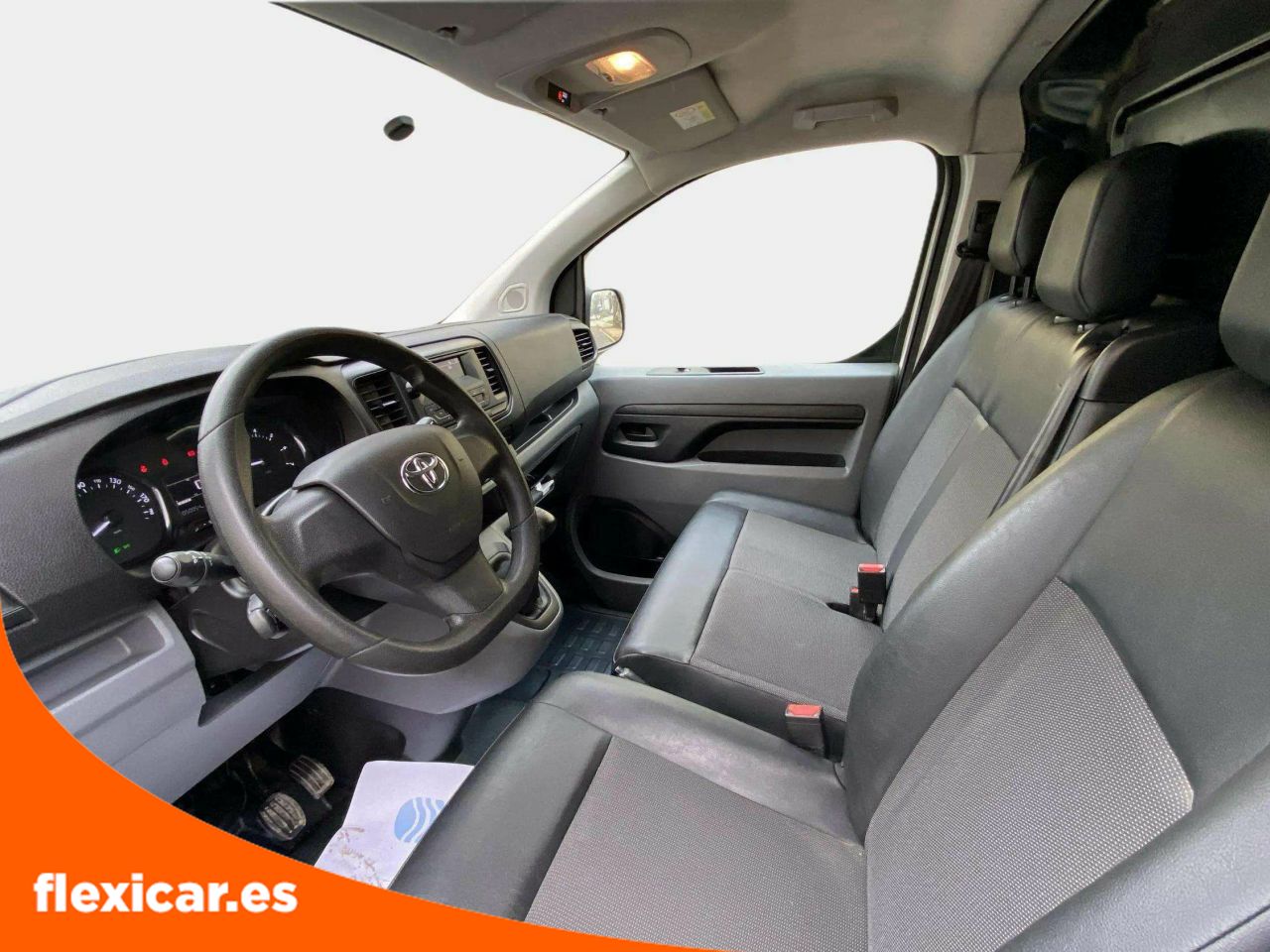 Foto Toyota Proace 12