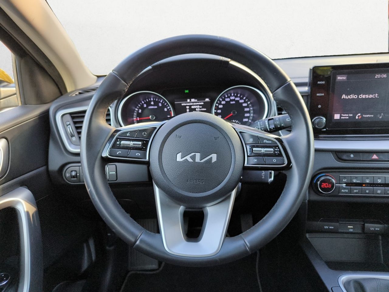 Foto Kia XCeed 16