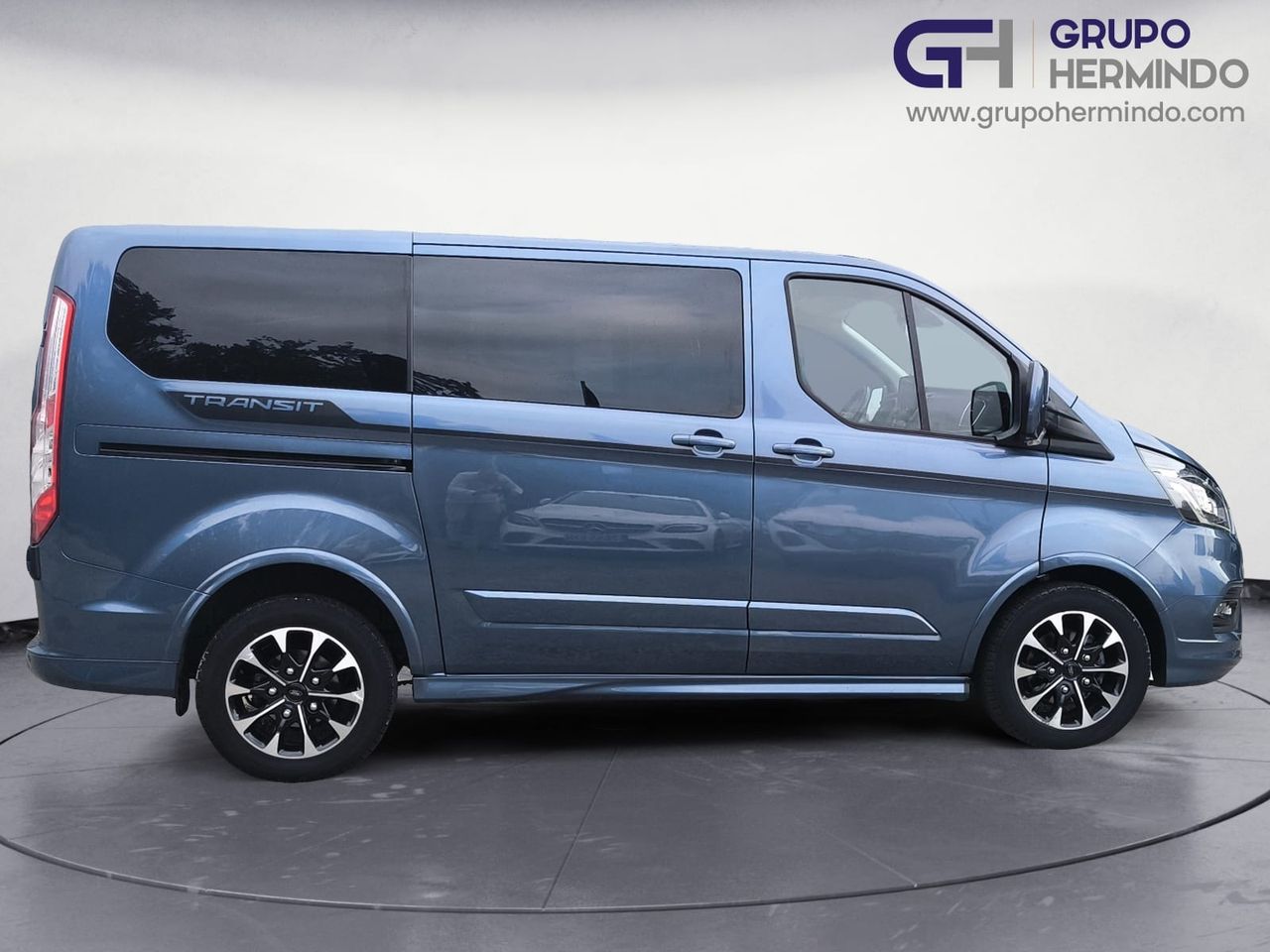 Foto Ford Tourneo Custom 7