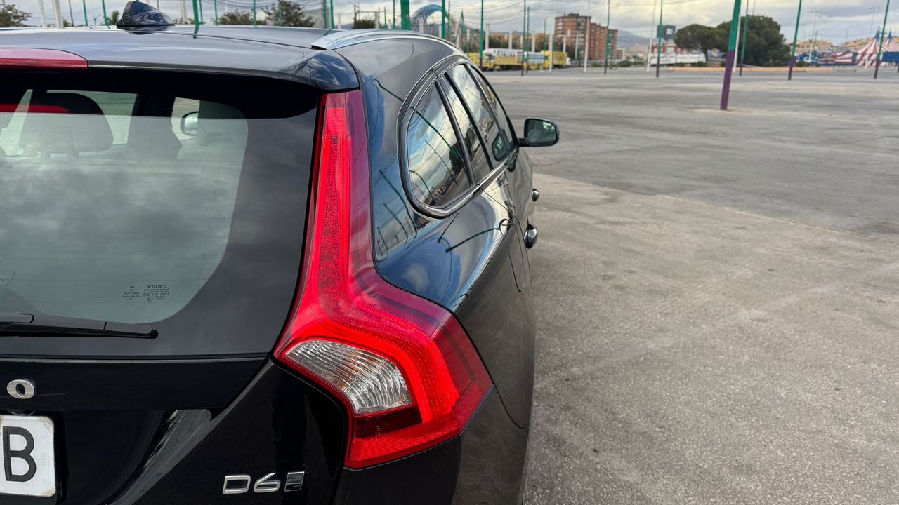 Foto Volvo V60 9