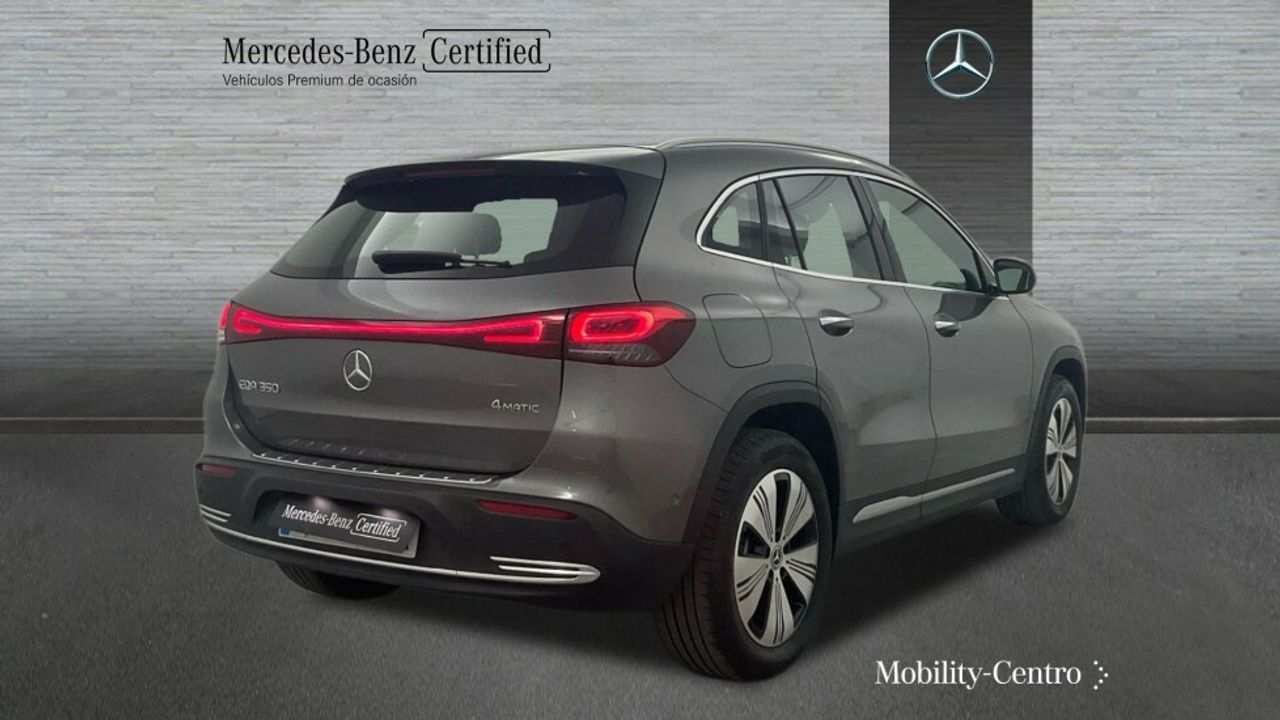 Foto Mercedes-Benz EQA 2