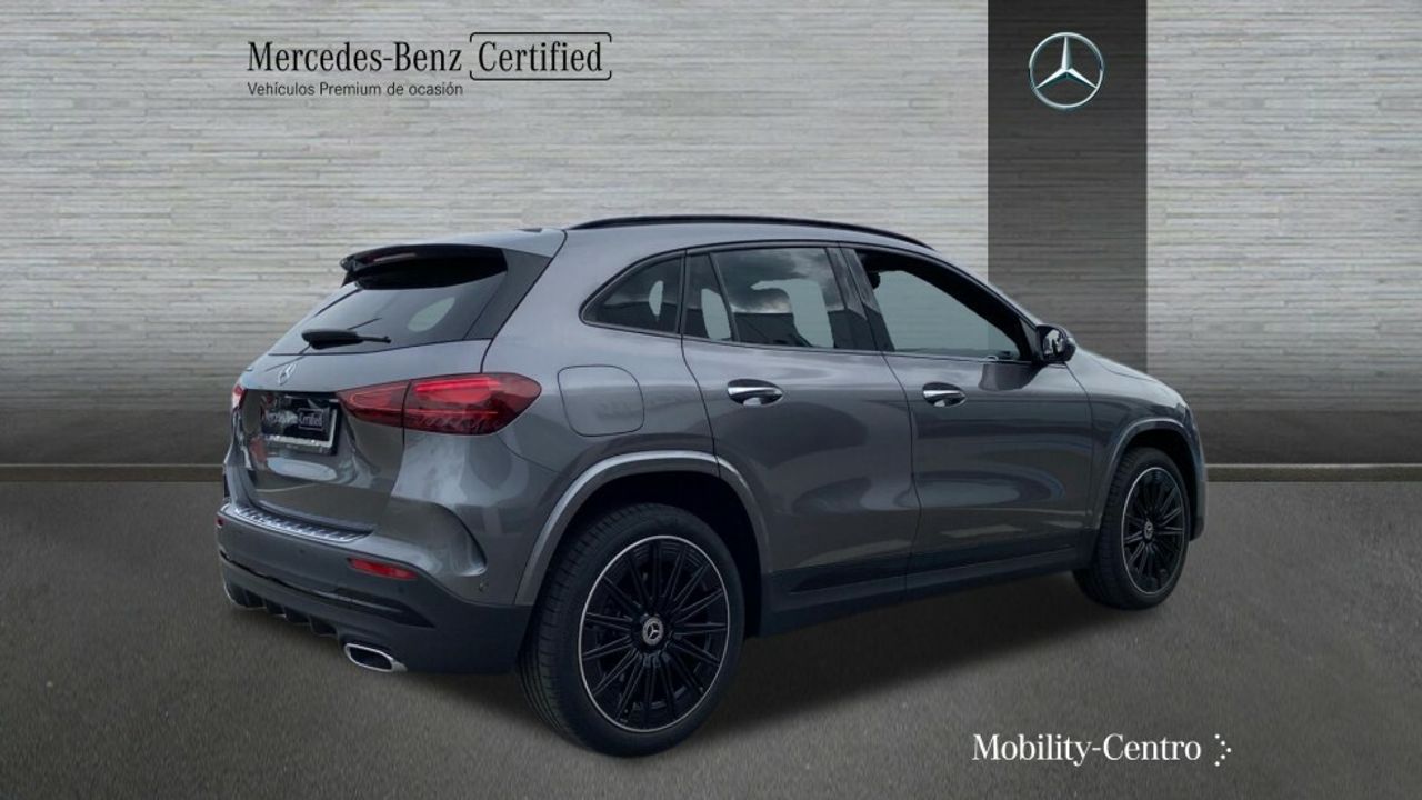 Foto Mercedes-Benz Clase GLA 2