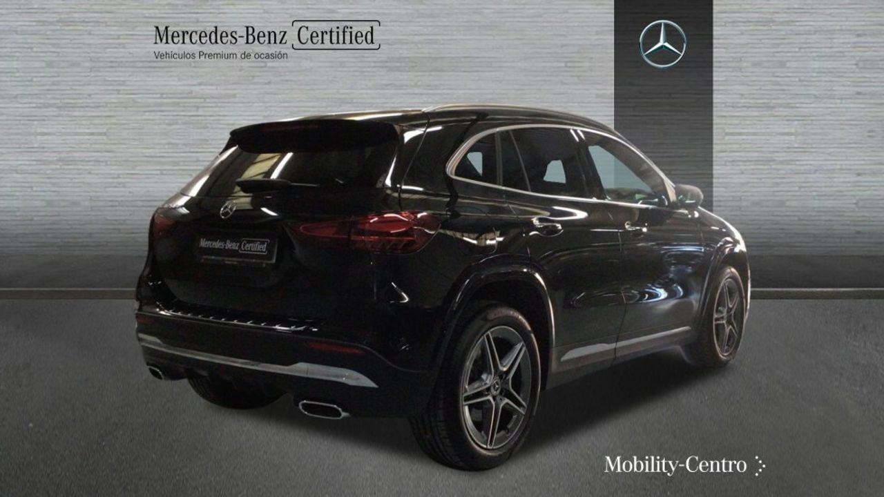 Foto Mercedes-Benz Clase GLA 2