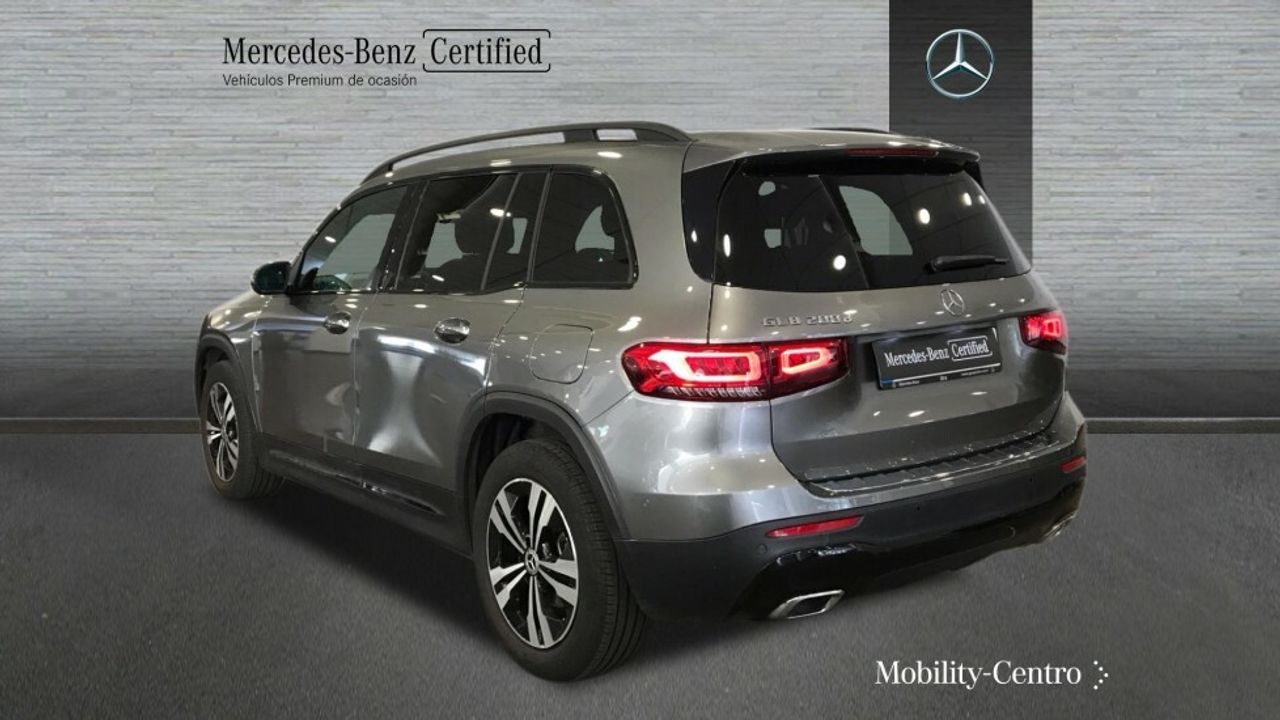 Foto Mercedes-Benz Clase GLB 4