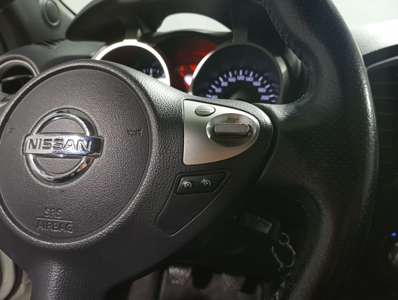 Foto Nissan Juke 16